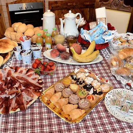 Santa Lucia Доргали