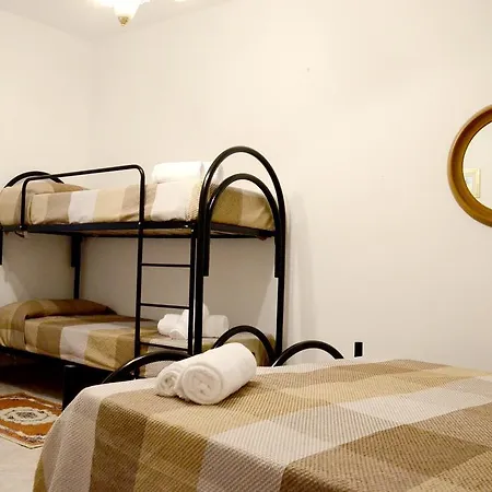 Santa Lucia Bed and breakfast *