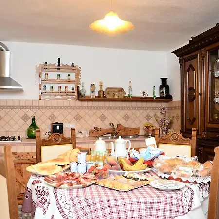 Santa Lucia *